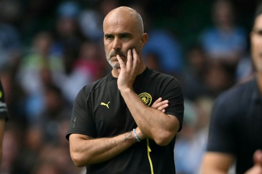 Enzo Maresca, successeur de Pep Guardiola sur le banc de Manchester City, lors du Community Shield face à Arsenal, le 16 août 2026 à Cardiff — Glyn KIRK / AFP