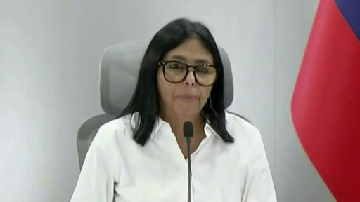 Delcy pede a Charles III que libere ouro venezuelano para resposta a terremoto