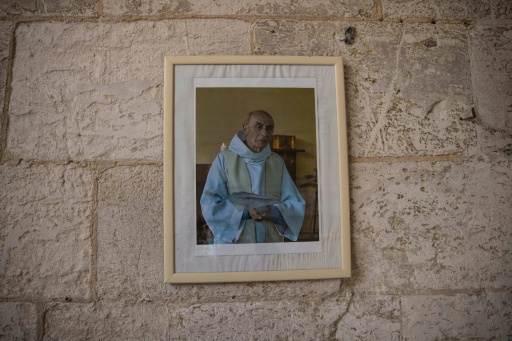 La France rend hommage au père Hamel tué dans un attentat il y a dix ans