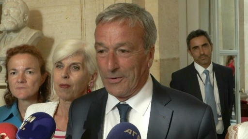 "Aide à mourir": le rapporteur de la proposition de loi salue une "date historique"