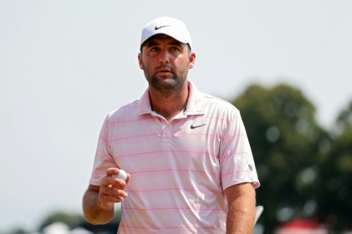Scheffler surges at 3M Open with blistering back nine