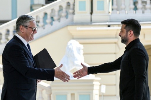 Ukraine President Volodymyr Zelensky enjoyed a good working relationship with Burnham's predecessor Keir Starmer — Genya SAVILOV / AFP