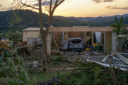 Un tornado "traumático" devasta un pueblo francés