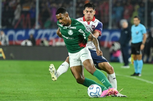 Palmeiras llega a acuerdo para trapasar a Allan al Manchester City, según fuente