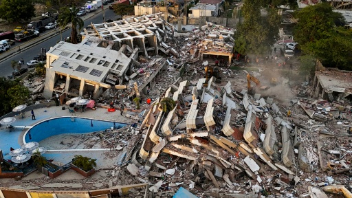 Mais de 58.000 edifícios danificados ou destruídos por terremotos na Venezuela