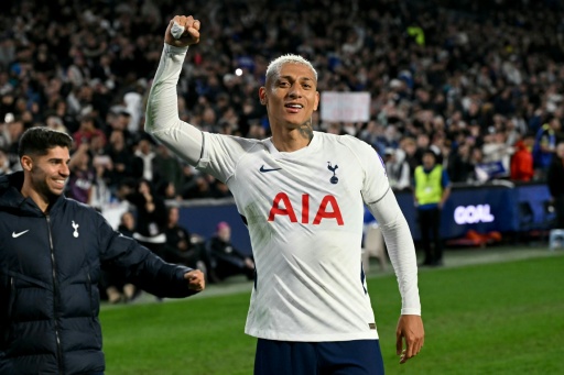 Richarlison dá vitória ao Tottenham sobre o Chelsea em amistoso na Austrália