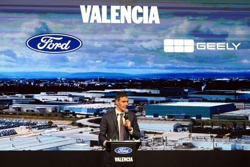 Ford y Geely crean una empresa conjunta para revitalizar su planta en Valencia