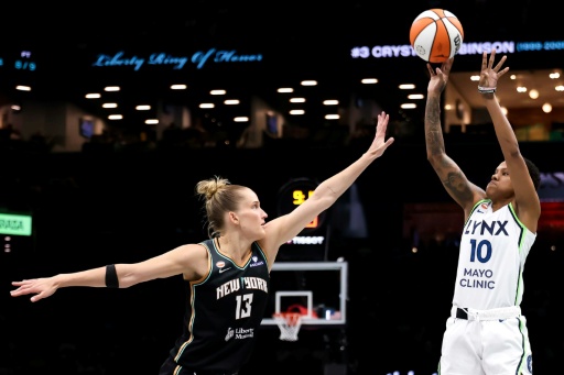 WNBA: New York siegt, Fiebich überzeugt