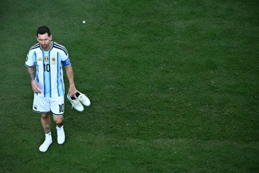 Messi llegó a Argentina para descansar en Rosario con su familia tras el Mundial