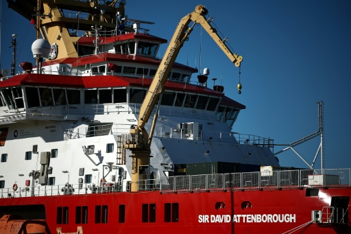 UK launches hi-tech mission to study Greenland ice melt