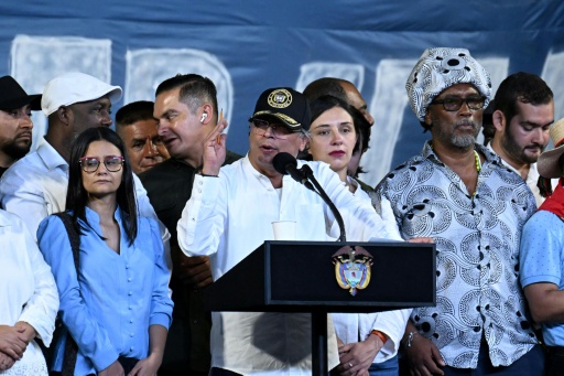 Exfuncionaria acusa a Petro de maltrato por denunciar corrupción en Colombia