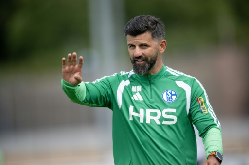 "Schichtbeginn" auf Schalke: "XXL-Herausforderung" beginnt