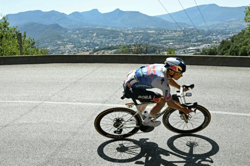 'Fresh' Evenepoel answers Tour de France questions