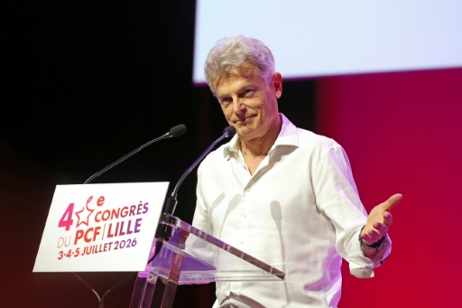 Au congrès du PCF, Fabien Roussel fait un pas de plus vers sa candidature à la présidentielle