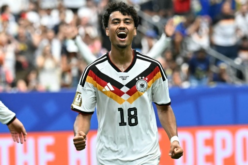 Bayern sign Germany defender Brown until 2031