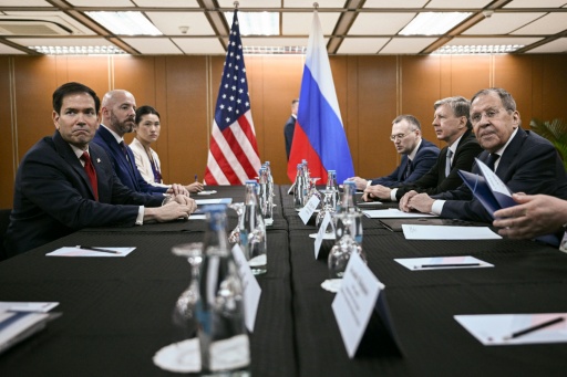 A Manille, Lavrov met en garde Rubio sur la livraison d'armes à l'Ukraine