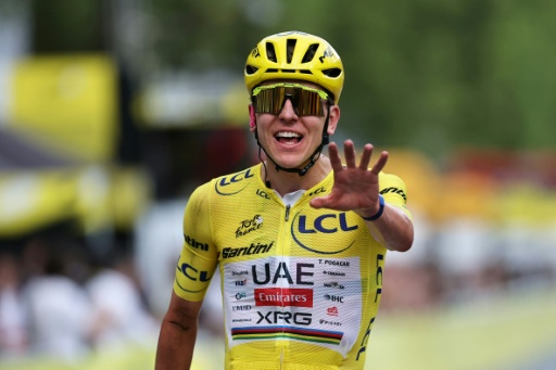 Tadej Pogacar remporte son cinquième Tour de France, record égalé