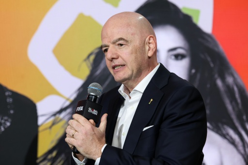 Rückzieher nach heftiger internationaler Kritik: Fifa stoppt umstrittene Investoren-Pläne