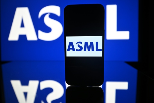 Dutch tech giant ASML posts gain in second-quarter profits