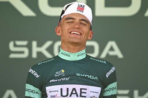 Isaac Del Toro moved up to fourth overall and took the lead in the green jersey and young rider standings