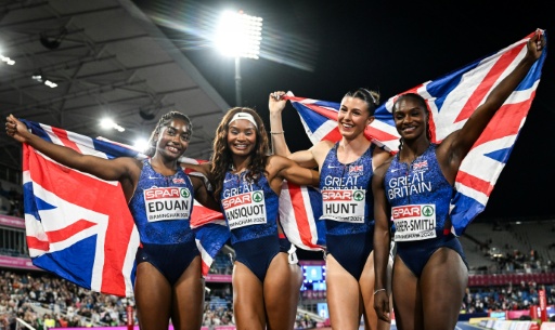 Britain's Success Eduan, Imani Lansiquot, Amy Hunt and Dina Asher-Smith clocked 42.05 seconds for gold — Paul ELLIS / AFP