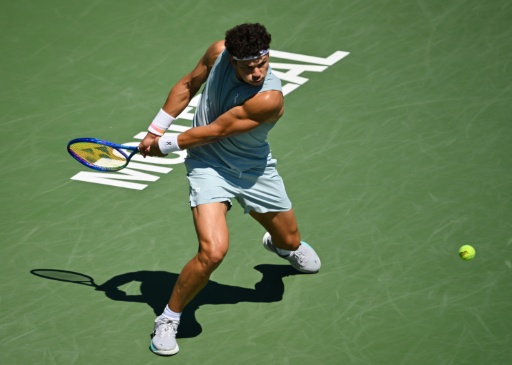 Shelton storms to Montreal win as title defence solidifies
