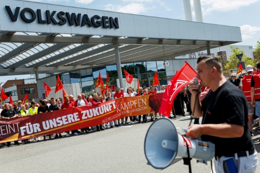 Volkswagen workers protested across Germany over the carmaker's reported job cut plans