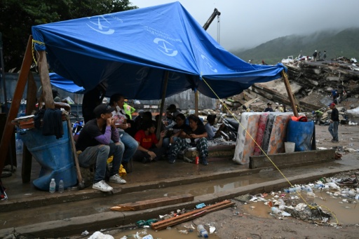Brigadas internacionales buscan evitar una crisis sanitaria entre damnificados en Venezuela