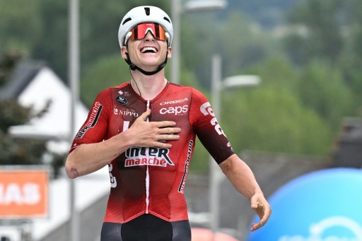 Berckmoes se impone en el Muro de Grammont en 3ª etapa del Renewi Tour