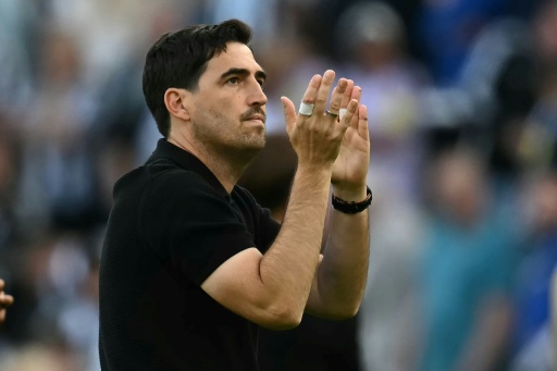 Man City snatch late win in Maresca debut, Iraola's Liverpool rescue dramatic draw