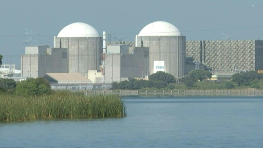 Governo espanhol prolonga até 2030 exploração da maior usina nuclear do país