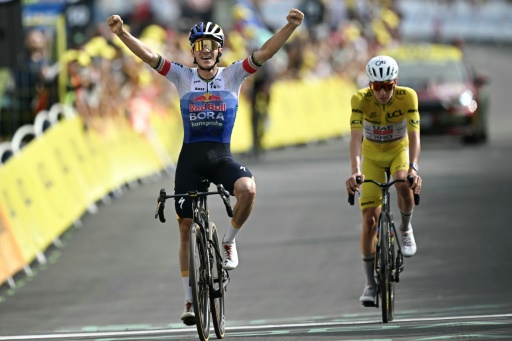 Evenepoel también se apunta a la fiesta, adiós doloroso de Vingegaard al Tour