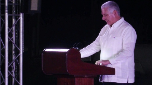 Presidente cubano acusa os EUA de tentarem ‘tomar’ a ilha
