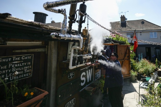British eccentrics push humble garden shed to new heights