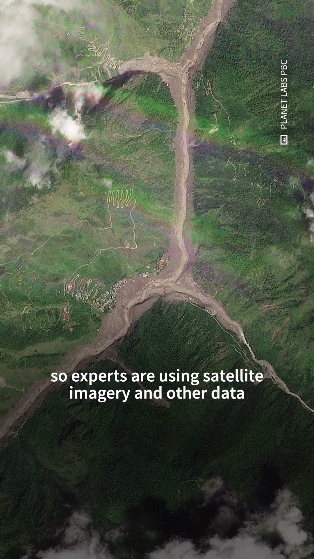 What caused the Nepal-Tibet flash floods? | AFP