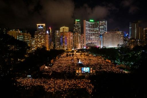Hong Kong pro-democracy activist Lee Cheuk-yan and Chow Hang-tung — Peter PARKS / AFP