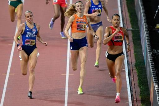 La Suissesse Audrey Werro (D) gagnante du 800 m du championnat Ultimate, le 12 septembre 2026 à Budapest — Attila KISBENEDEK / AFP