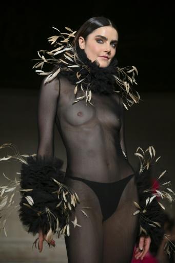 Thom Browne sacre le printemps en clôture de la Fashion Week de New York