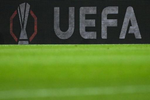 UEFA setzt Zeichen der Solidarität für Flutopfer in Nepal