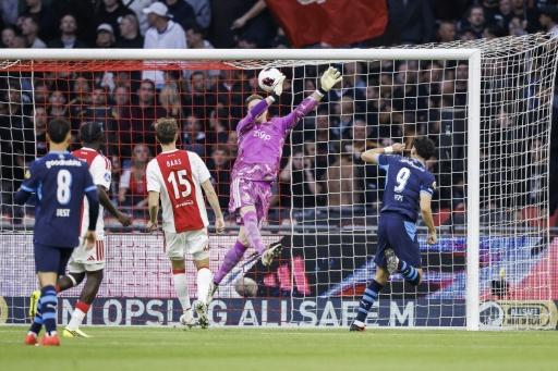 Pleite bei Kehrer-Debüt: Ajax unterliegt PSV