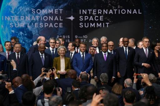 Espace : L'Europe appelée à trouver sa son chemin, des vols habités aux communications