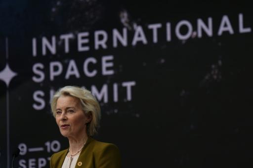 La présidente de la Commission européenne Ursula von der Leyen lors du Sommet international sur l'Espace à Paris, le 10 septembre 2026 — Aurelien Morissard / AFP