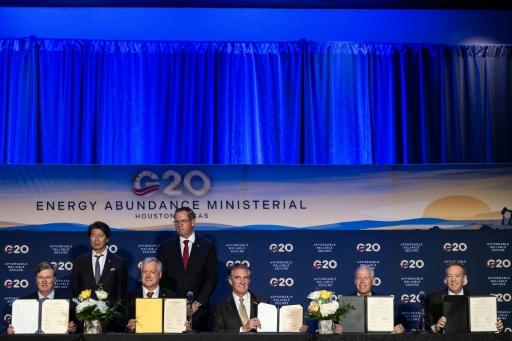US touts its power, avoids Iran war at G20 Energy meeting