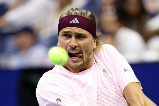 Trotz Schläger-Wurf: Zverev im Achtelfinale der US Open