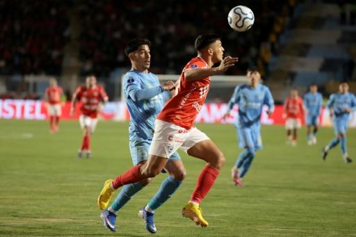 Cienciano vence 2-0 a Torque en la ida de los cuartos de la Sudamericana