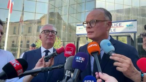 Abaya à l'école: la proposition de LFI, "une trahison de la laïcité" (Philippe)