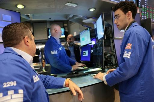 Marchés mondiaux: le taux à dix ans américain au plus haut depuis 2007, les Bourses reculent