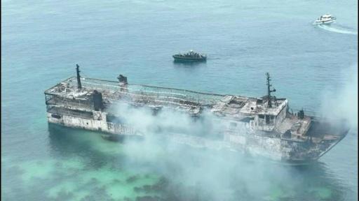 Incêndio em balsa deixa mortos e dezenas de desaparecidos nas Filipinas