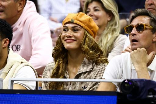 La futbolista Trinity Rodman anima a su pareja, Ben Shelton, en su triunfo ante Carlos Alcaraz en el US Open el 9 de septiembre de 2026 — CHARLY TRIBALLEAU / AFP