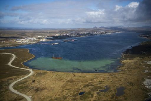 Argentina threatens to sanction oil projects around Falklands